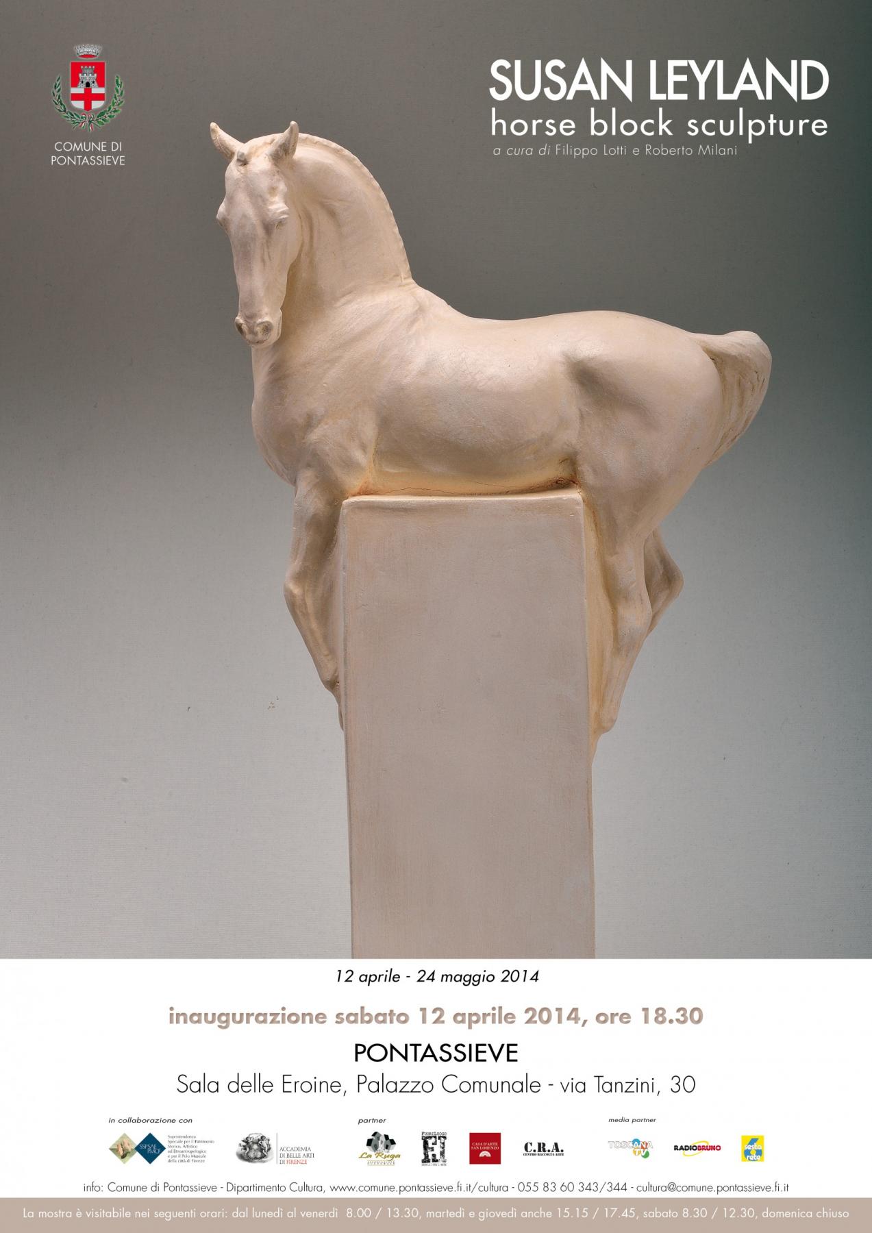 “horse block sculpture” di Susan Leyland “horse block sculpture” di Susan Leyland