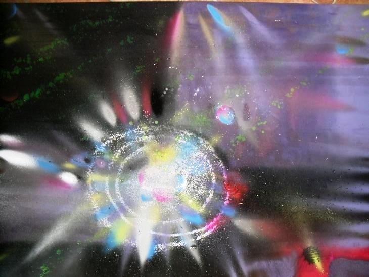 Insieme artisticamente " Energia di colori e immagini"