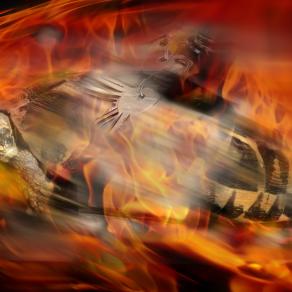 oltre passa, passaoltre ,entra esci.