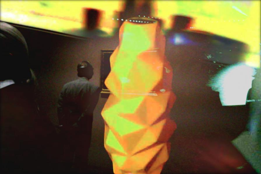 looking at quasi-objects - fleeting fashion No.9