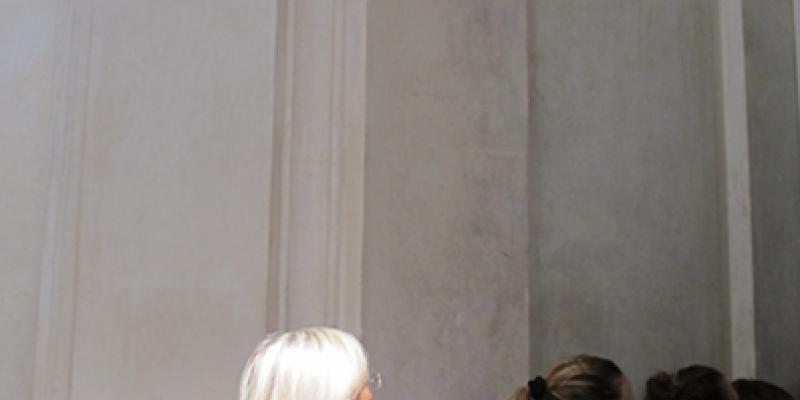 art administrations, art curating...