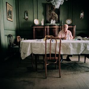 Abuelo a la Mesa Abuelo a la Mesa