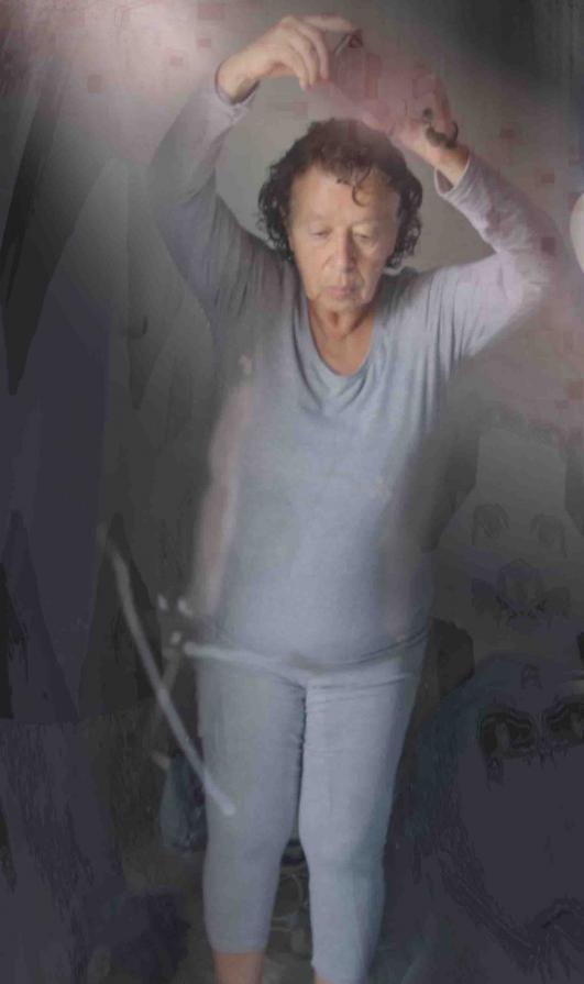 everyone can think what he wants even if wrong is why the ban- Demokratie and freedom importang - keine Diktaur bitte 