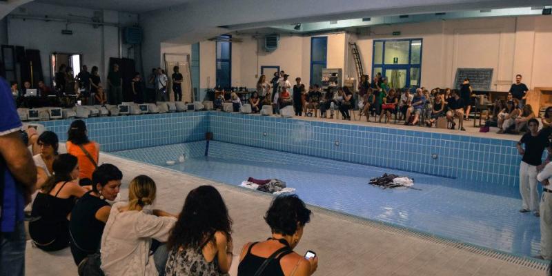 MICROPISCIN(..)RCHEOLOGICA