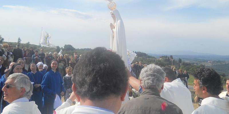 Arrival at the Sanctuary of Pancole, San Gimignano (SI), Our Lady of Fatima