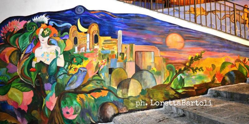 Murales sulle scale del Pendio S.Giuseppe Murales sulle scale del Pendio S.Giuseppe