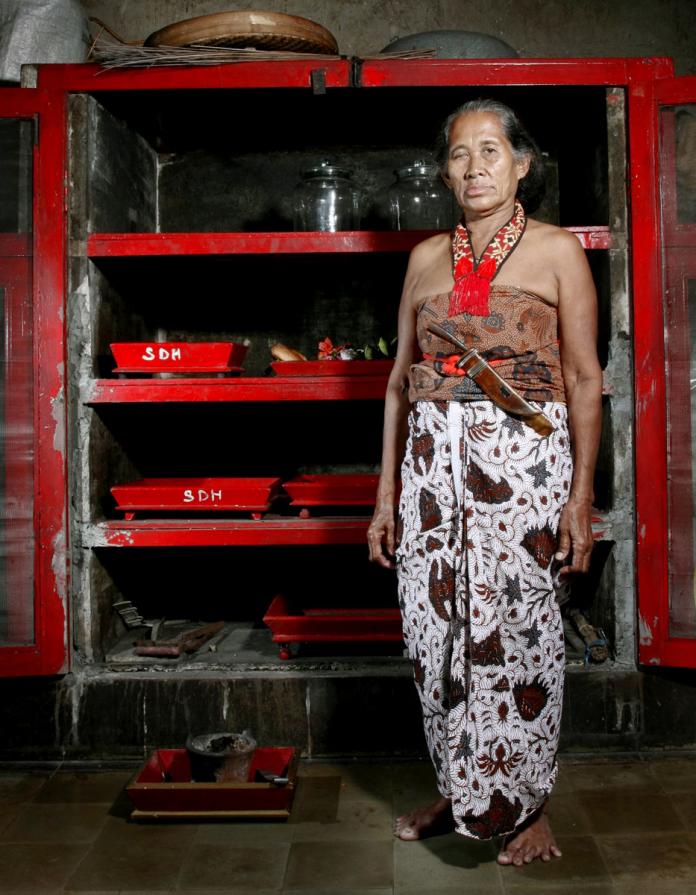 The Service of Sultan Palace Yogyakarta - Series #1 The Service of Sultan Palace Yogyakarta - Series #1