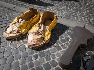 s.lov. - Le Bèbè Gèant 