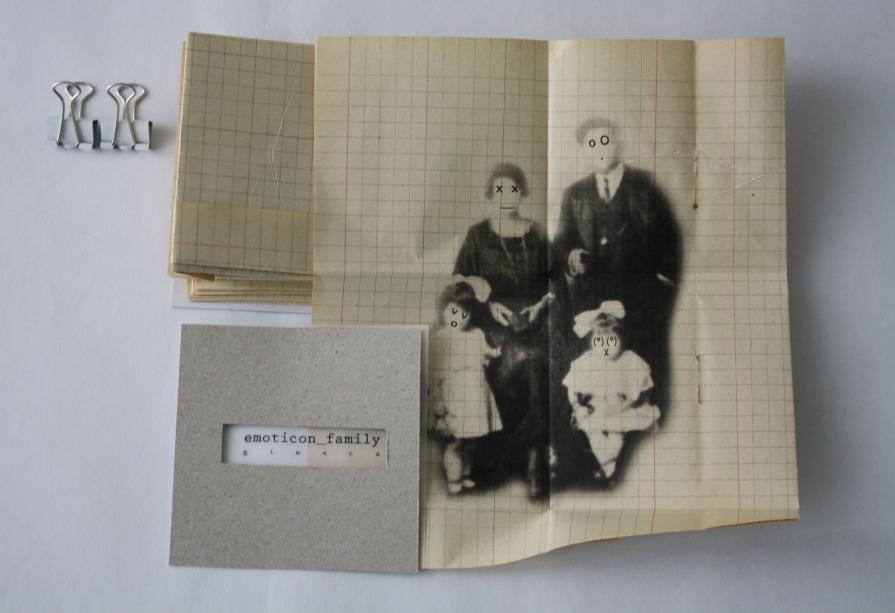 Emoticon_family Emoticon_family