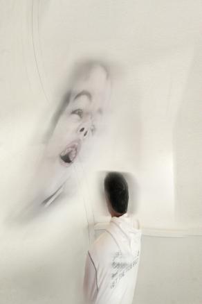 da una semplice fototessera. si puo' sentire un grande amore.???