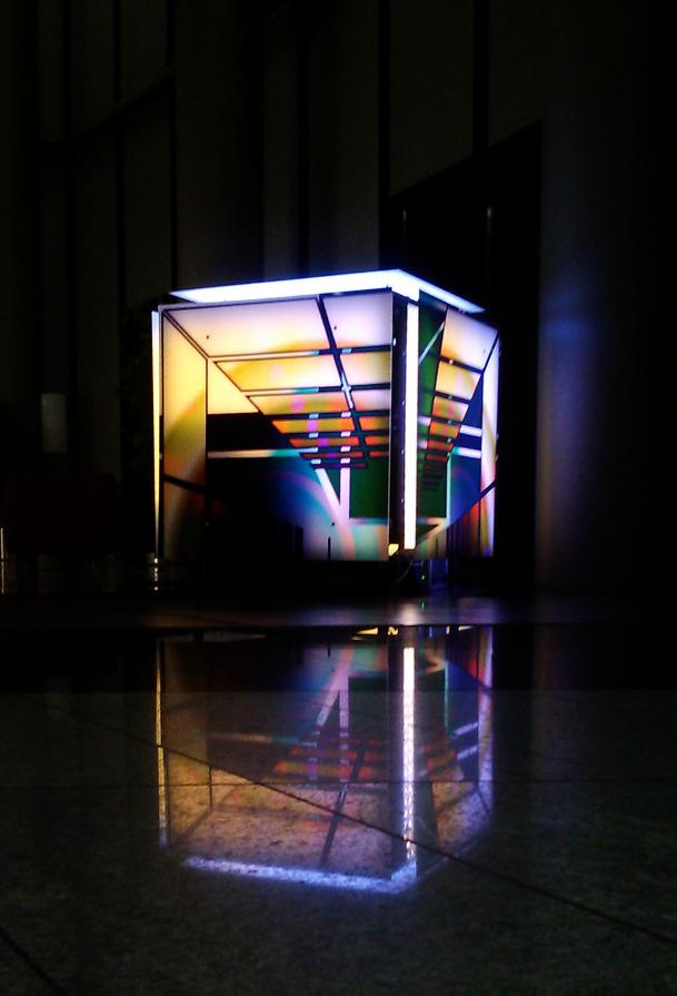 BreakUp Cube // Coulors: Yellow N°2 BreakUp Cube // Coulors: Yellow N°2