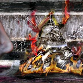 crollera la nuova torre di Babele ?????