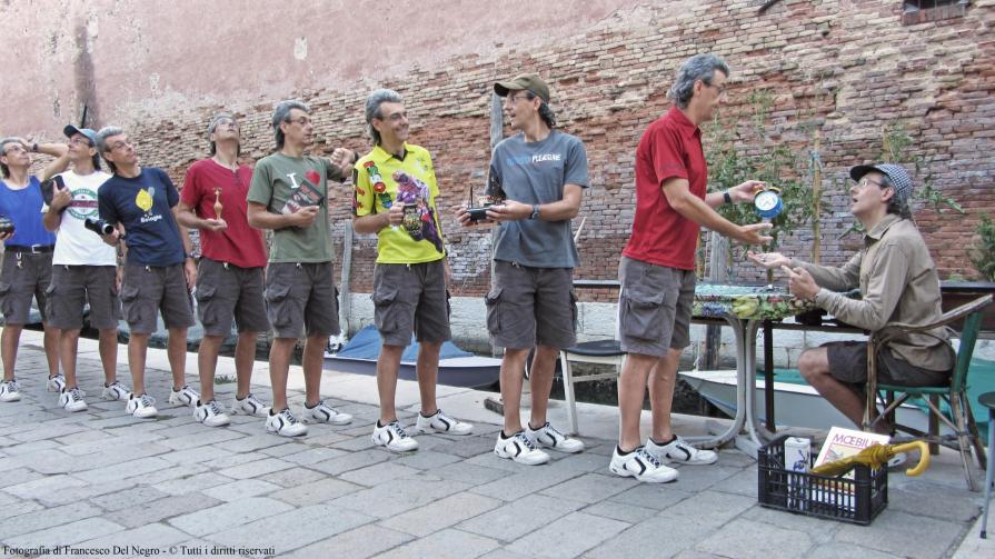 Tutta colpa della crisi! Tutta colpa della crisi!