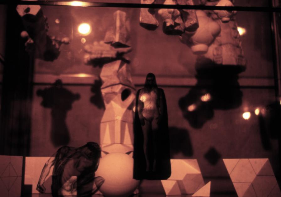 Morte tra la Geometria