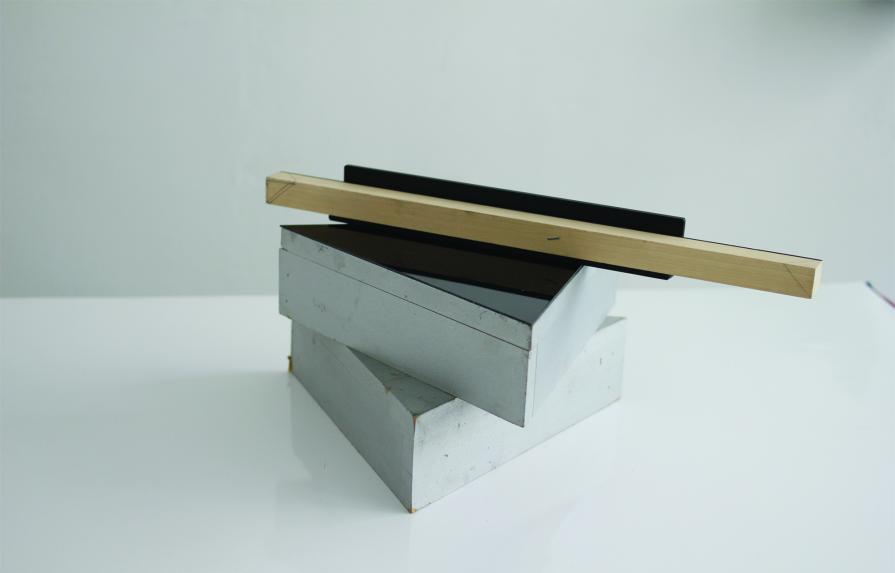 Untitled (trianglerod)