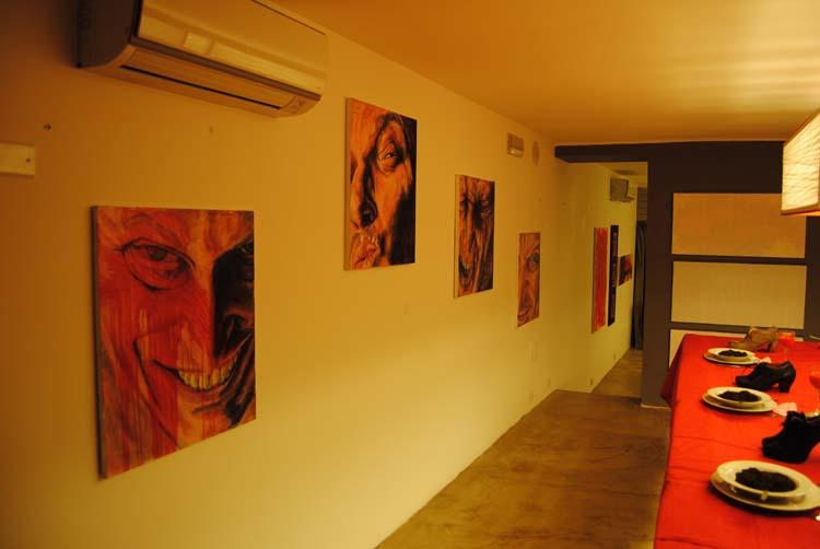 I NOSTRI COMMENSALI MANGIANO TERRA E BEVONO SANGUE