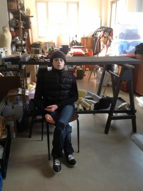 Urban Marionnette/7 - Puppet string and bunraku type, size human. Paper