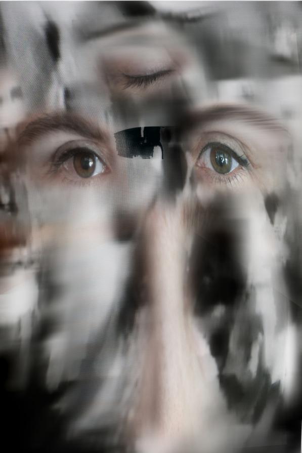 come aprire il terzo occhio, con l'amore verso il prossimo.