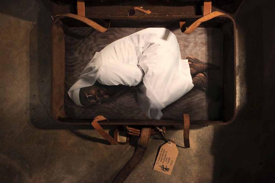 life out of a suitcase life out of a suitcase