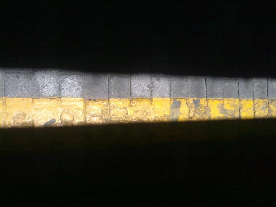 Serie foto col cellulare, nr.1 "La linea gialla, Termini"