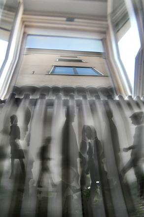  c'è un mondo oltre la finestra.