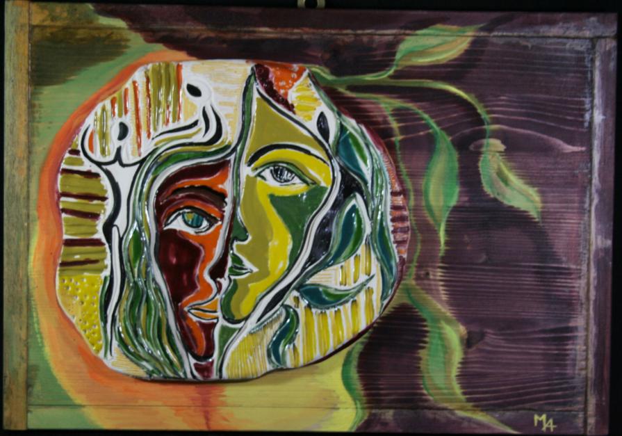 Due volti , un amore