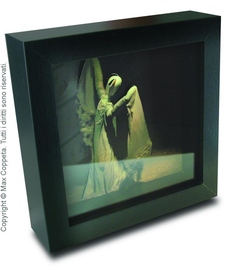 Pop_up dalla collezione "Voci che nessuno ascolta"