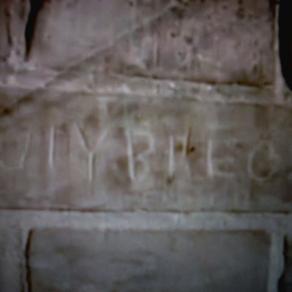 Frammenti di una grammatica dispersa.