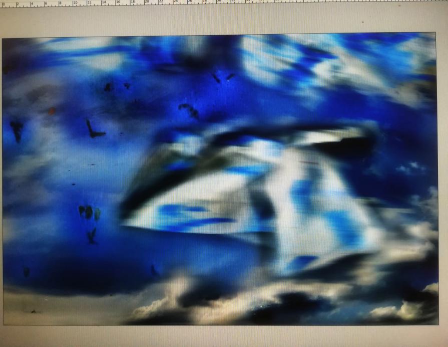 Più su fino a sfiorare dio. 