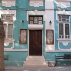  Solo Exhibition "November in Old Varna"