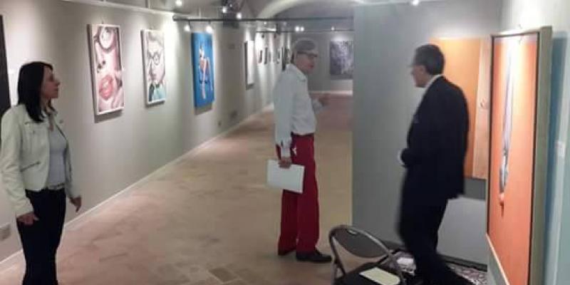 ART AT THE PALACE - The contemporary is revealed