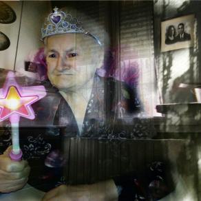 Mia mamma PIna è tornata a casa...  ( irr-rompente )