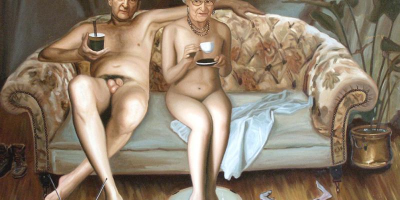 Exhibition Shows the Queen as She’s Never Been Seen Exhibition Shows the Queen as She’s Never Been Seen