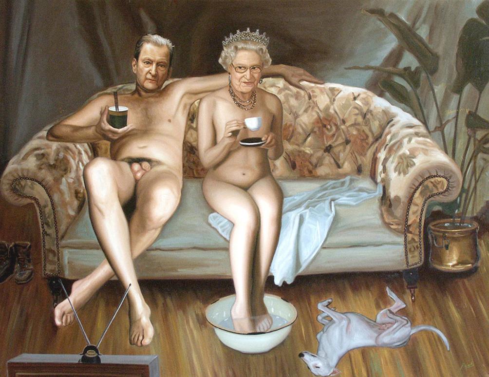 Exhibition Shows the Queen as She’s Never Been Seen Exhibition Shows the Queen as She’s Never Been Seen