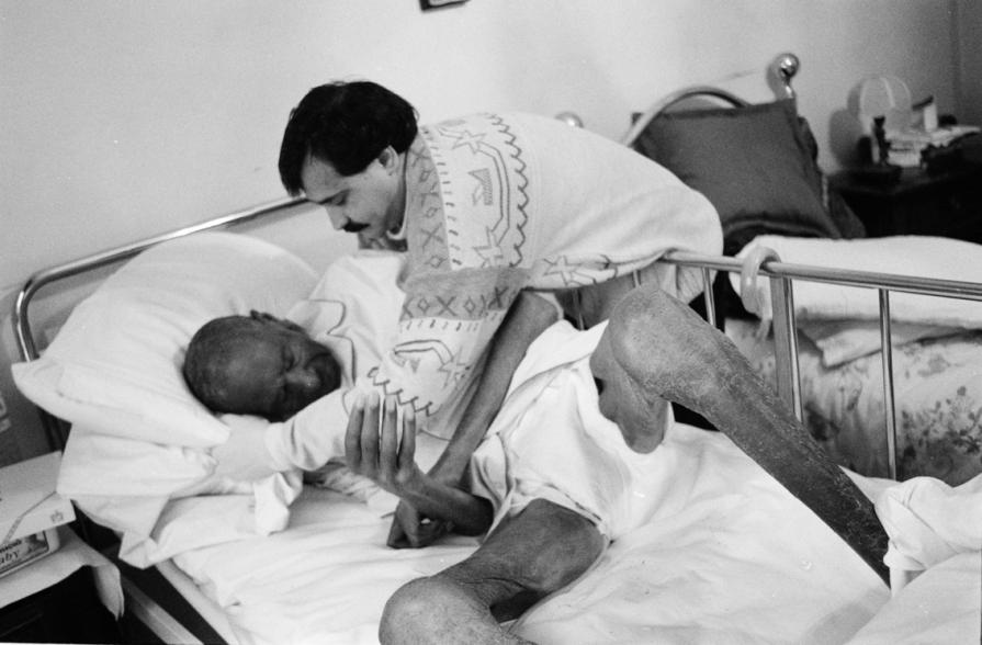 Wesley B. L'UOMO DEI CAPPELLI.