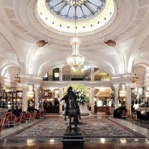 Ricevo come Artista Fabio Battipaglia il 1°Gran Premio Montecarlo Oscar della Creatività il 14 settembre 2019