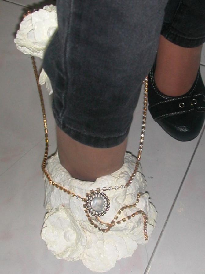 La materia prende forma e teoria del metamorfismo cromatico