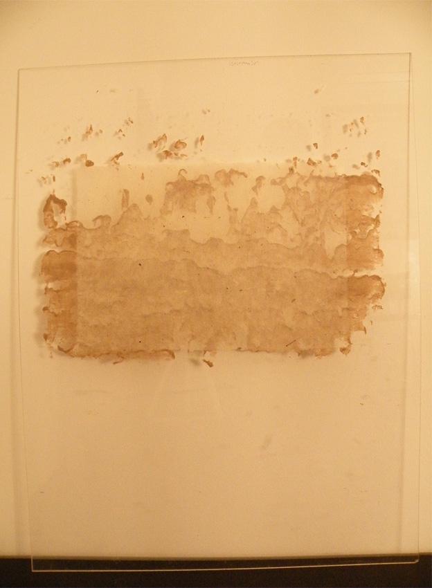 Particolare di singola battuta su plexiglas Particolare di singola battuta su plexiglas