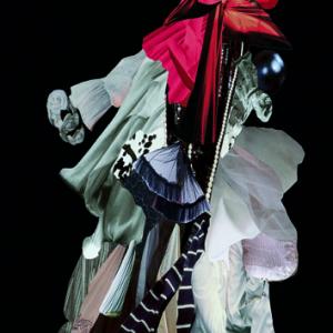 ABITARE, l'abito fa il monaco. Mostra d'arte contemporanea