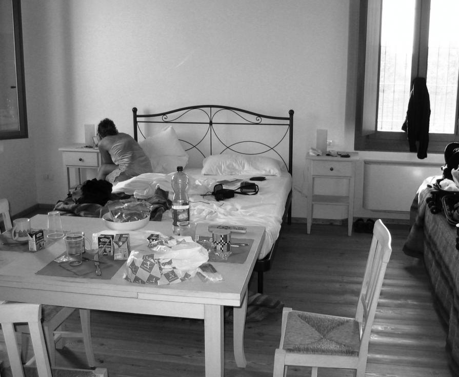 825 minuti 825 minuti