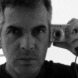 Carlos Arango Vieira