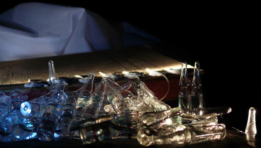 Det Sjunde in seglet.The Seventh stamp.