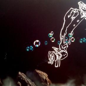 braccio di ferro sulla luna