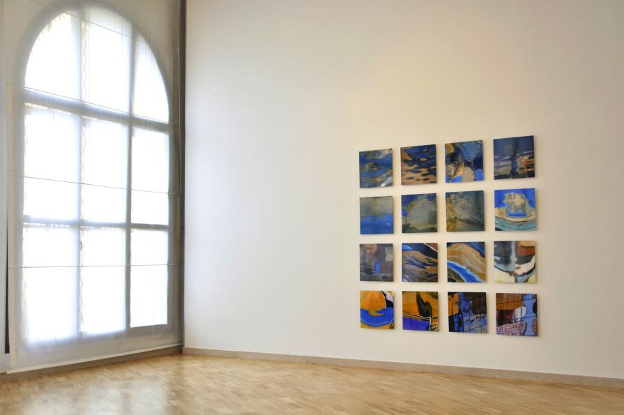 Astrattismo Parallelo x 16 Ocra (allestimento) Astrattismo Parallelo x 16 Ocra (allestimento)