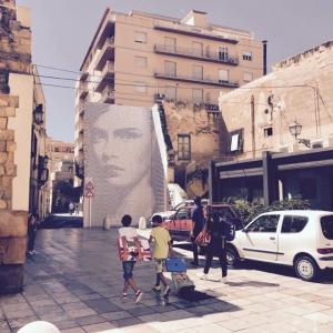 FAMOUS AND YOUNG FAMOUS AND YOUNG