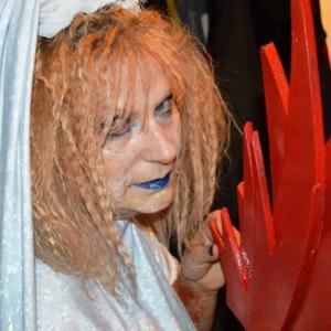 La Sibilla Regina di Gerusalemme che dimora presso il Museo del Vetro  spazio del faro di  Rosa Didonna 