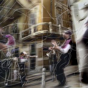 musicisti ambulanti al angolo della Pilotta.