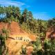 Le sentier des ocres, Roussillon, France.