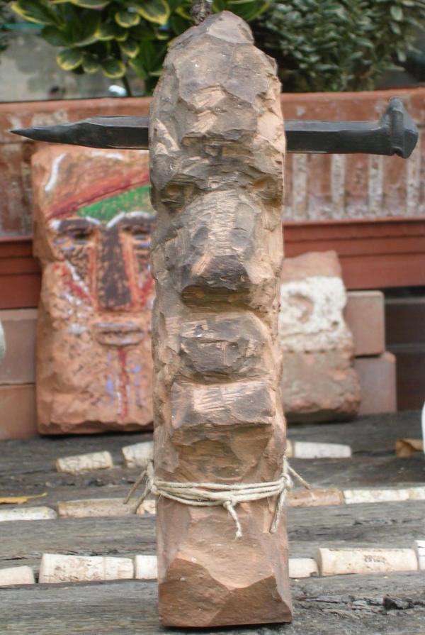 Uomo con il chiodo fisso