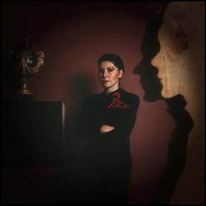 Lia Rumma - un ritratto del fotografo Augusto De Luca. /489